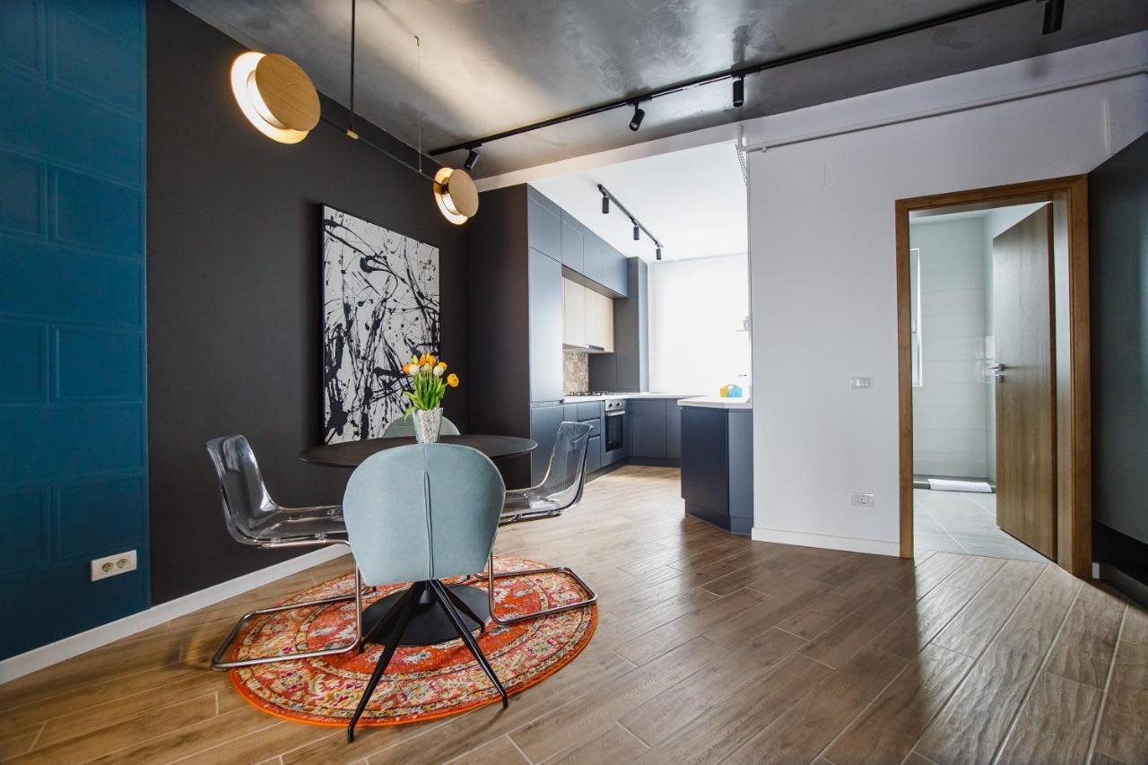 Central Designer Loft At Eas Residence Oradea Exterior photo