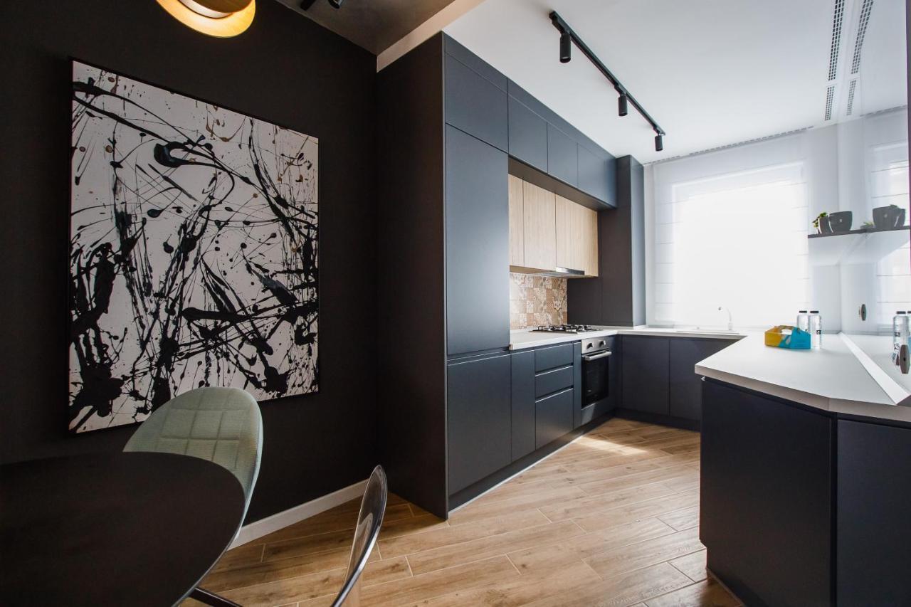 Central Designer Loft At Eas Residence Oradea Exterior photo